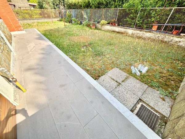 appartamento in vendita a Massa in zona Quercioli