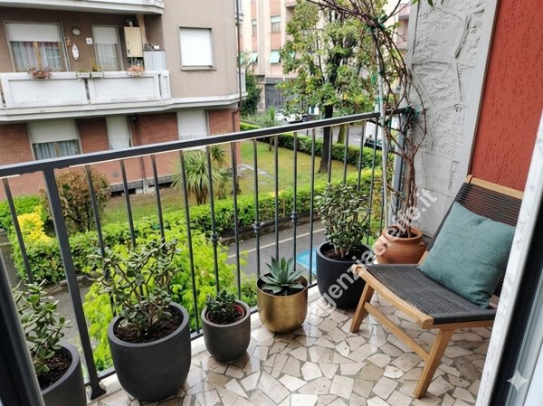 appartamento in vendita a Massa in zona Marina di Massa