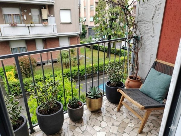appartamento in vendita a Massa in zona Marina di Massa