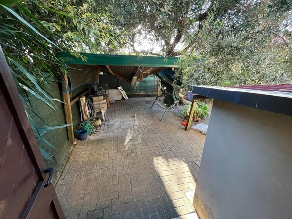 appartamento in vendita a Massa in zona Quercioli