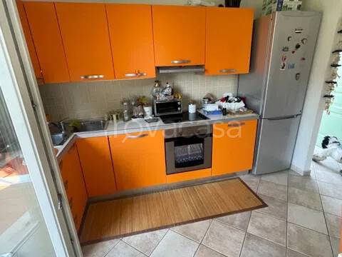 casa indipendente in vendita a Massa