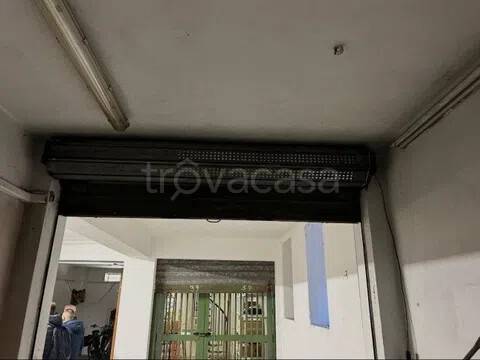 locale di sgombero in vendita a Massa in zona Centro Storico
