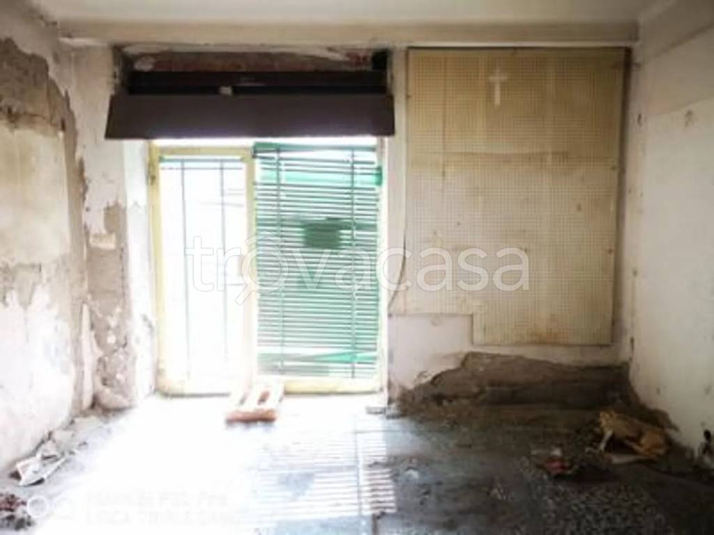 ufficio in vendita a Massa in zona Centro Storico