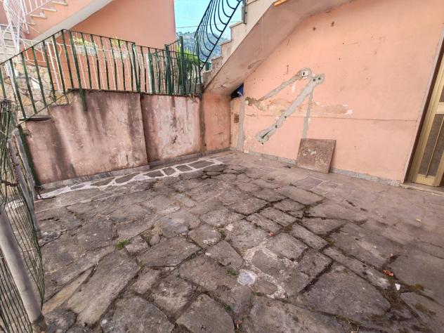 casa indipendente in vendita a Massa in zona Mirteto