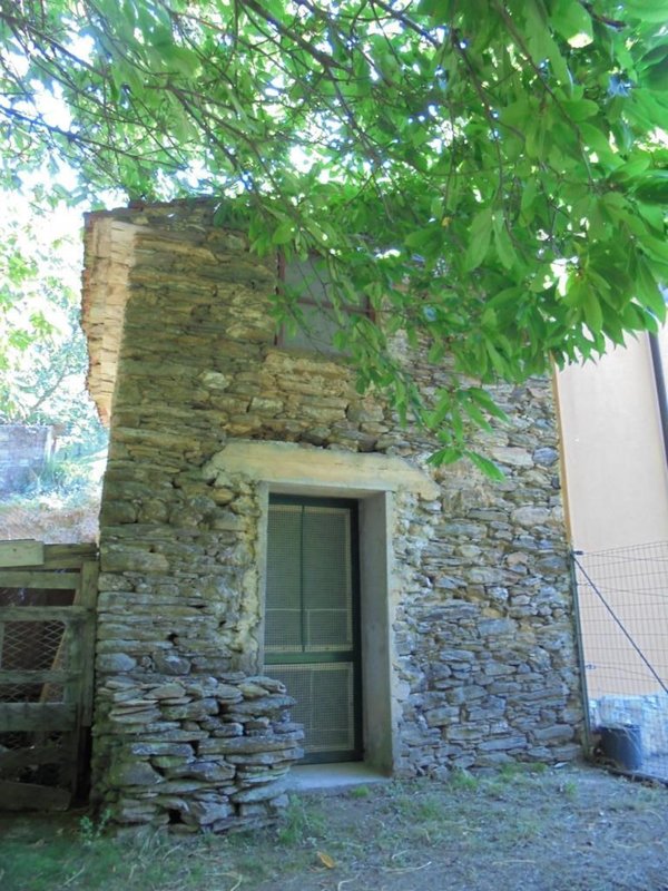 casale in vendita a Massa