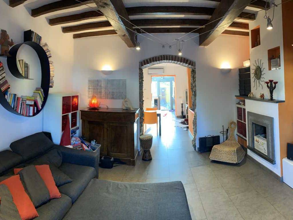 casa indipendente in vendita a Massa in zona Quercioli