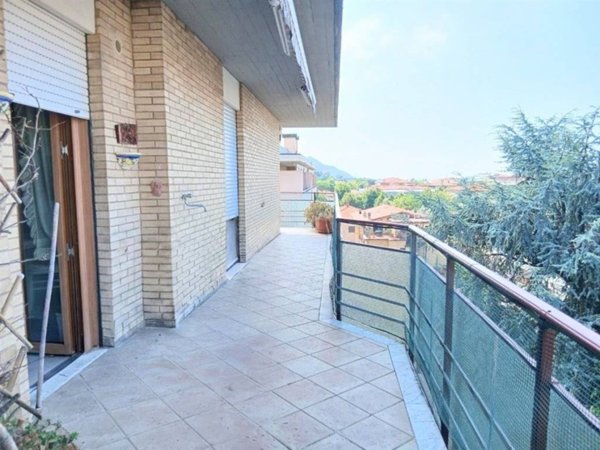 appartamento in vendita a Massa in zona Centro Storico