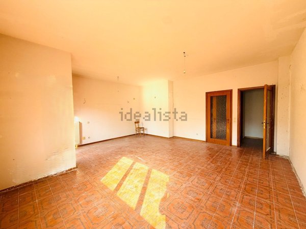 appartamento in vendita a Massa
