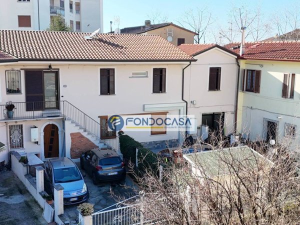 appartamento in vendita a Massa in zona Centro Storico