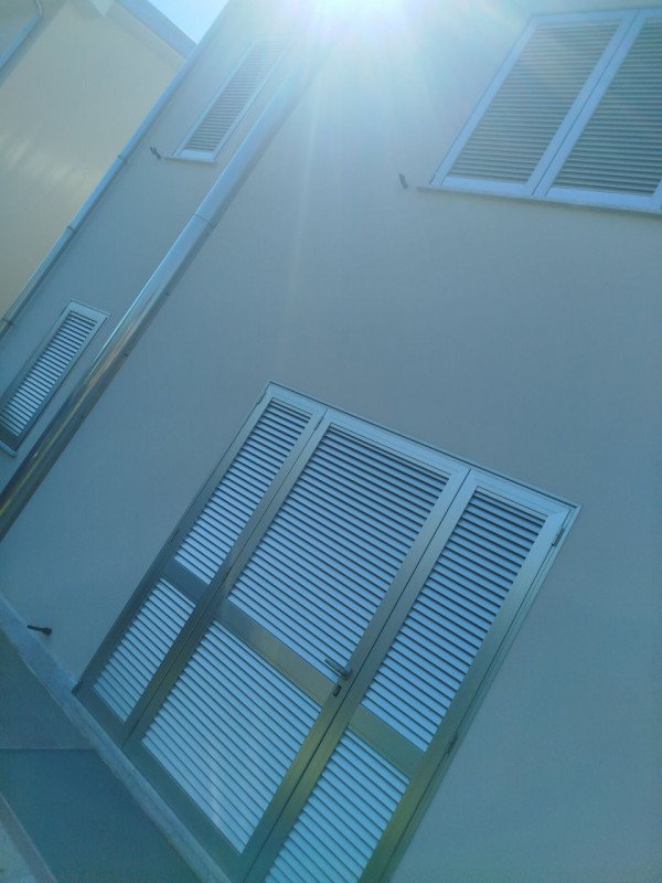 casa indipendente in vendita a Massa in zona Marina di Massa