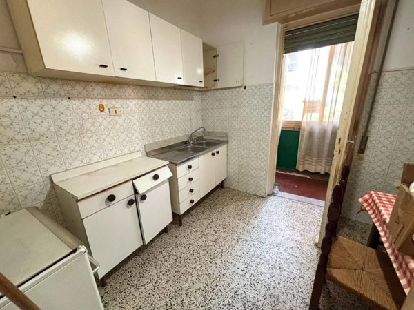 appartamento in vendita a Massa in zona Quercioli