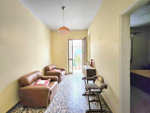 casa indipendente in vendita a Massa in zona Marina di Massa