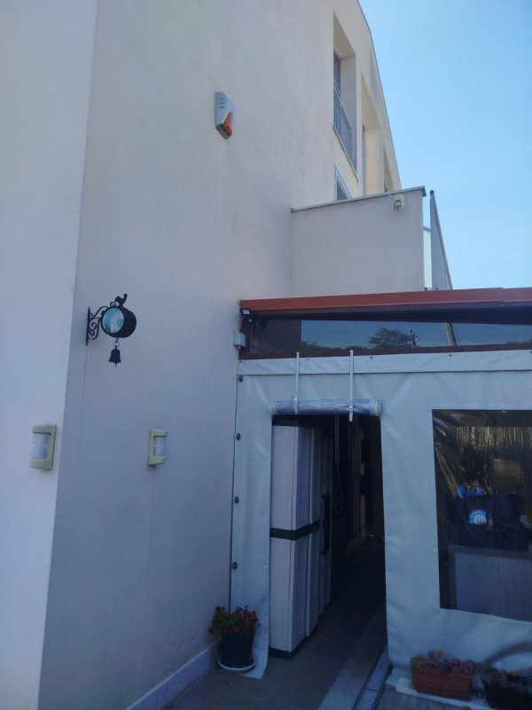 casa indipendente in vendita a Massa in zona Marina di Massa