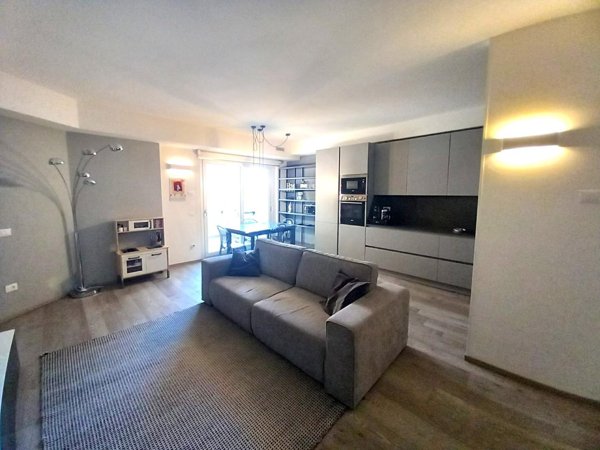 appartamento in vendita a Massa in zona Centro Storico