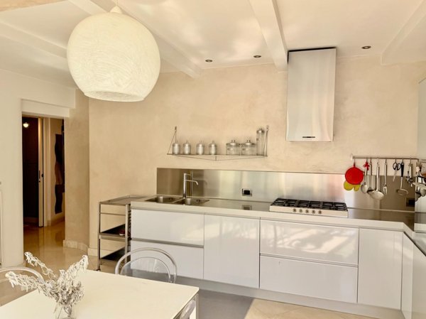 casa indipendente in vendita a Massa in zona Centro Storico