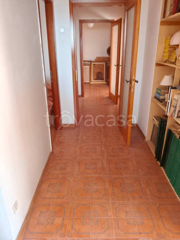 appartamento in vendita a Massa in zona Centro Storico