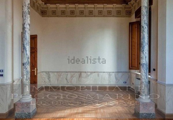 casa indipendente in vendita a Massa in zona Marina di Massa