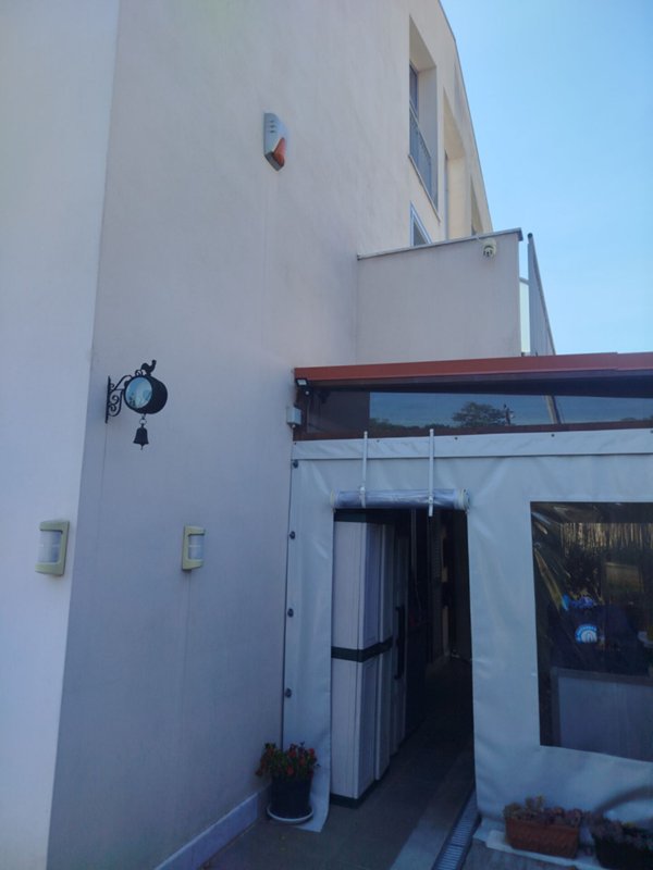 casa indipendente in vendita a Massa in zona Marina di Massa