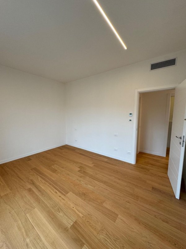 appartamento in vendita a Massa in zona Marina dei Ronchi