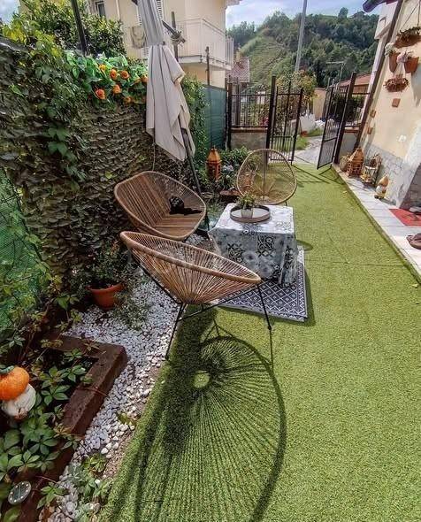 casa indipendente in vendita a Massa in zona Mirteto