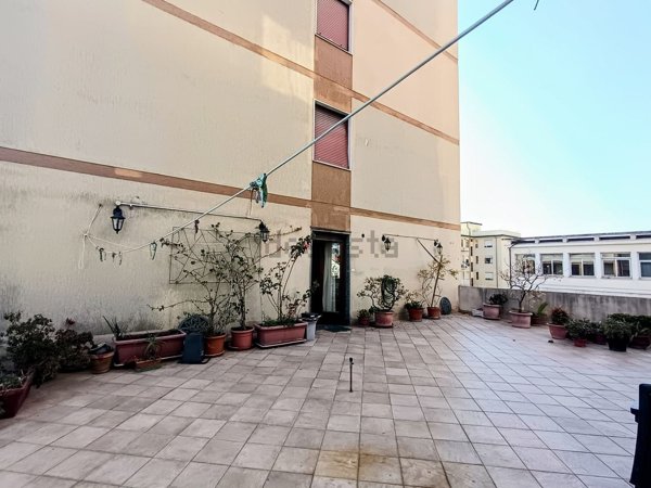 appartamento in vendita a Massa in zona Centro Storico