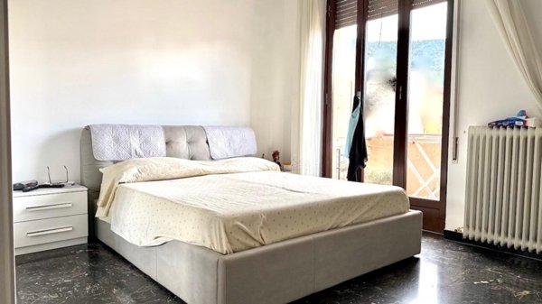 appartamento in vendita a Massa in zona Centro Storico