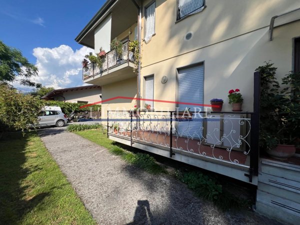 appartamento in vendita a Massa in zona Marina di Massa