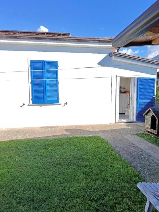 casa indipendente in vendita a Massa in zona Romagnano
