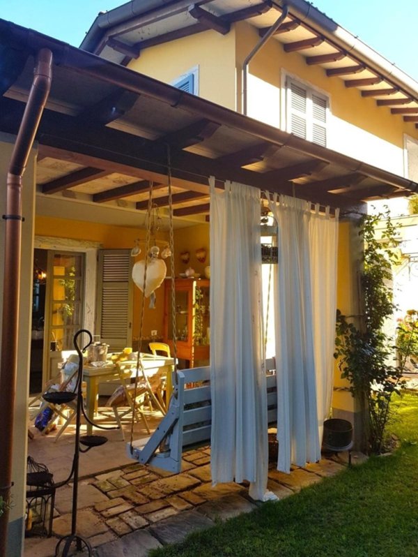 casa indipendente in vendita a Massa