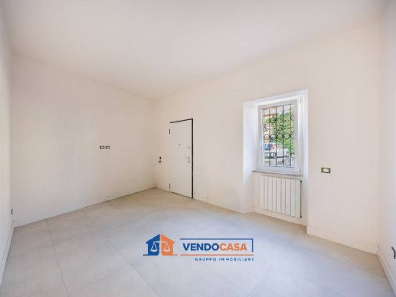 casa indipendente in vendita a Massa