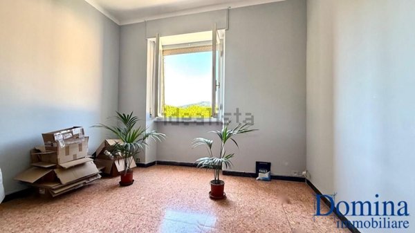 appartamento in vendita a Massa in zona Centro Storico