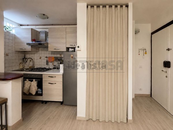 appartamento in vendita a Massa in zona Marina di Massa