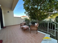 casa indipendente in vendita a Massa in zona Marina di Massa