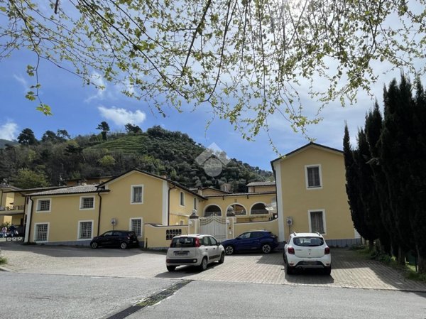 casa indipendente in vendita a Montignoso in zona Cinquale