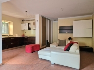 casa indipendente in vendita a Montignoso