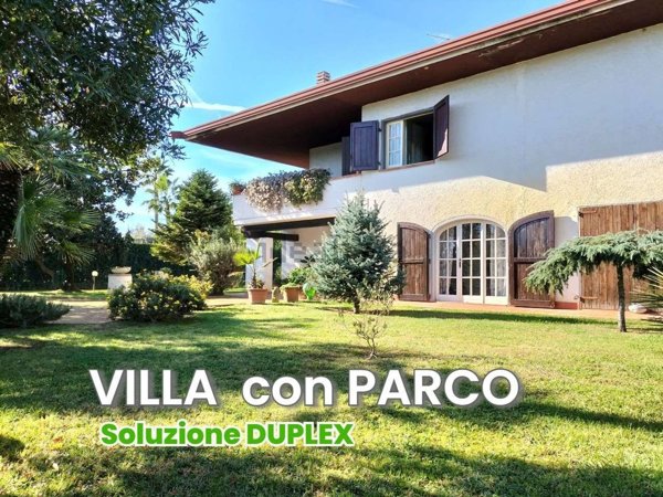 casa indipendente in vendita a Montignoso in zona Cinquale