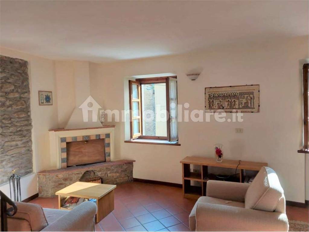 appartamento in vendita a Montignoso in zona Palatina