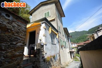 appartamento in vendita a Montignoso in zona Capanne