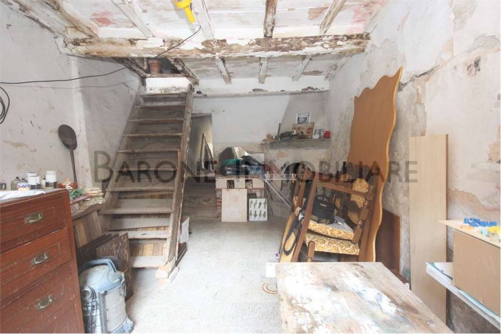 appartamento in vendita a Montignoso