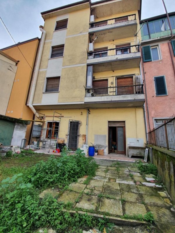 appartamento in vendita a Montignoso