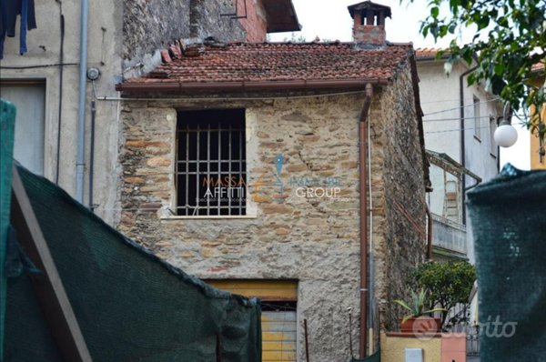 appartamento in vendita a Montignoso