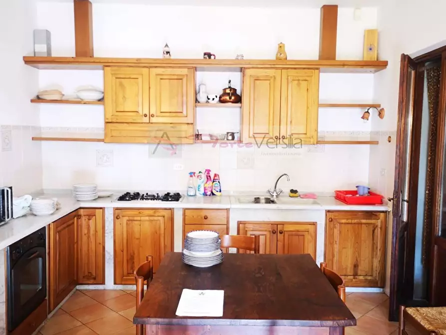 casa indipendente in vendita a Montignoso