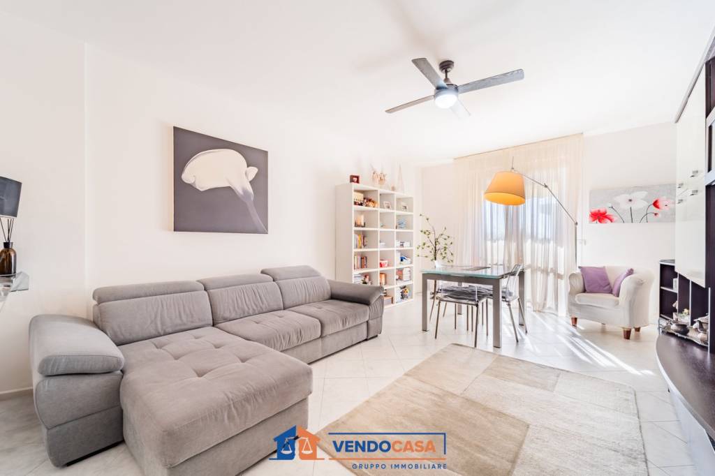 appartamento in vendita a Montignoso