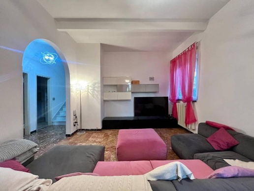 casa indipendente in vendita a Montignoso in zona Cinquale