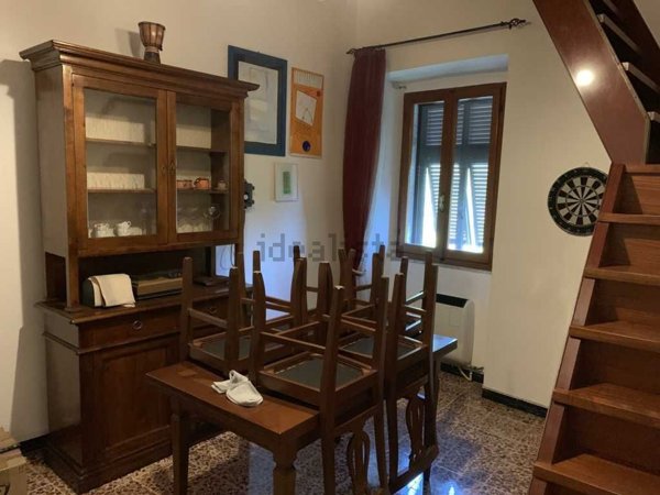 casa indipendente in vendita a Montignoso