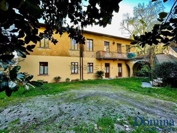 casa indipendente in vendita a Montignoso