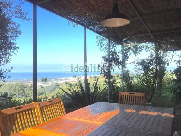 casa indipendente in vendita a Montignoso