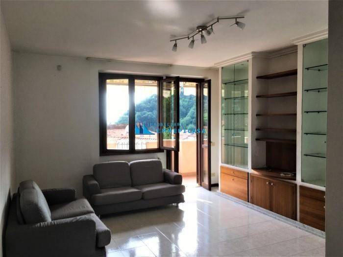 appartamento in vendita a Montignoso in zona Capanne