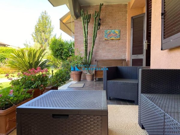 casa indipendente in vendita a Montignoso in zona Cinquale