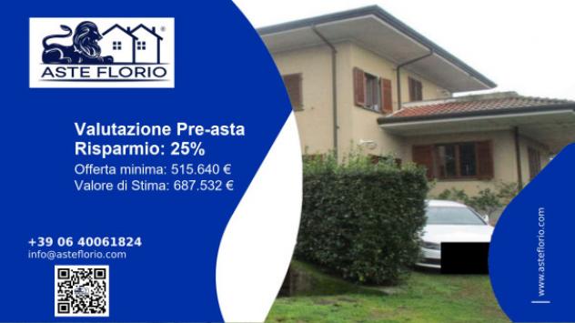 casa indipendente in vendita a Montignoso